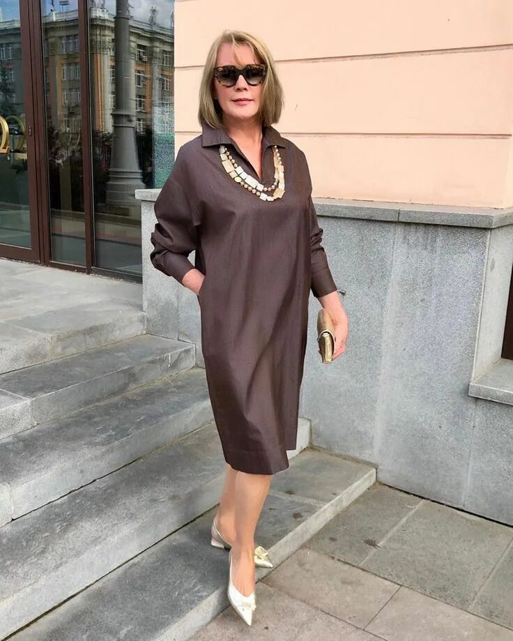 Платья для женщин 50 стильные фото Какой должна быть мода для женщин в 50. Примеры образов, которые стоит повторить