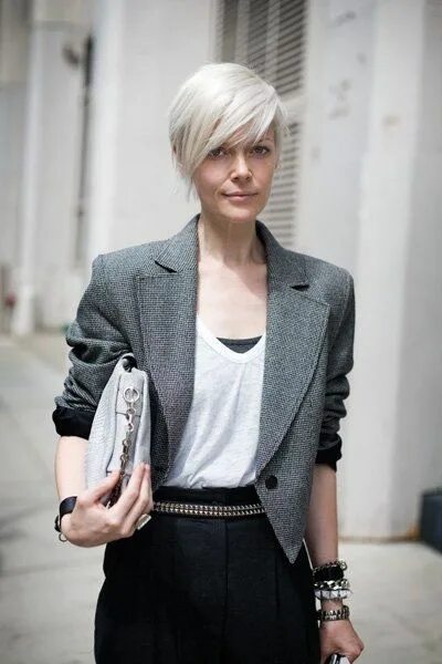 Платья для женщин с короткими стрижками The Other Kate / Blog / Need Supply Co. Short hair styles, Hair styles, Haircut 
