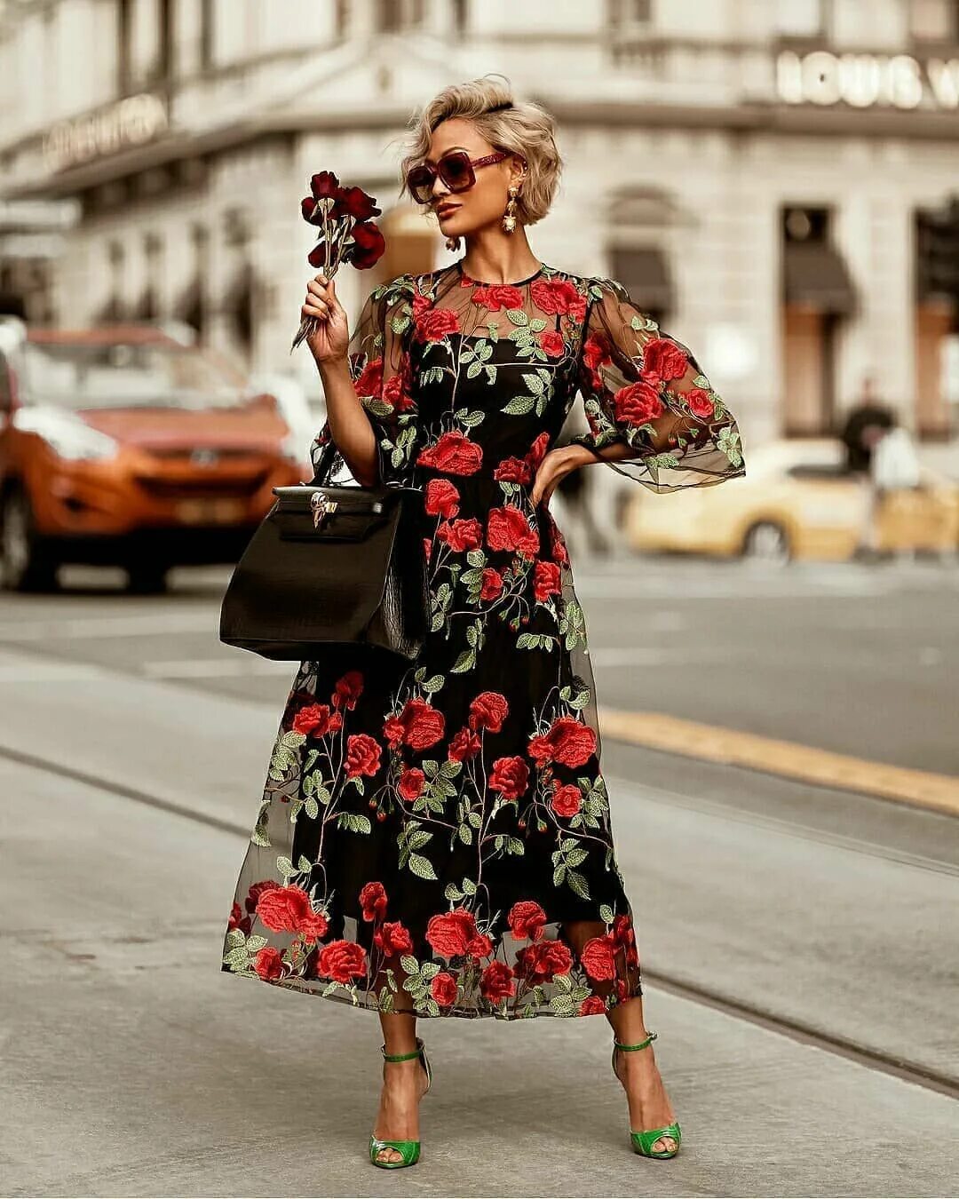 Платья для женщин стильные фото модные From @micahgianneli @elbisedunyamm Photo @onpoint.photo . . . #modacollective #f