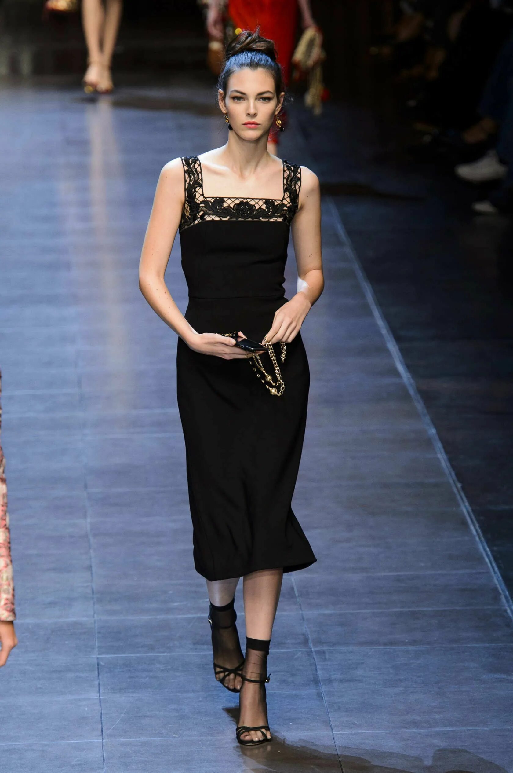 Платья дольче габбана фото Fashion Week: Fashion Shows, Trends, Runway Reviews -- The Cut Fashion, Latest f