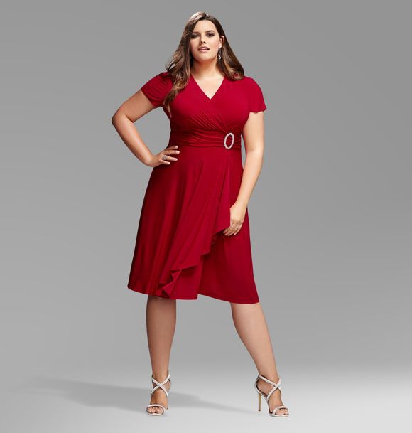 Платья фото для полных цена Avenue Red Stone Ring Wrap Dress Plus size outfits, Plus size dresses, Plus size