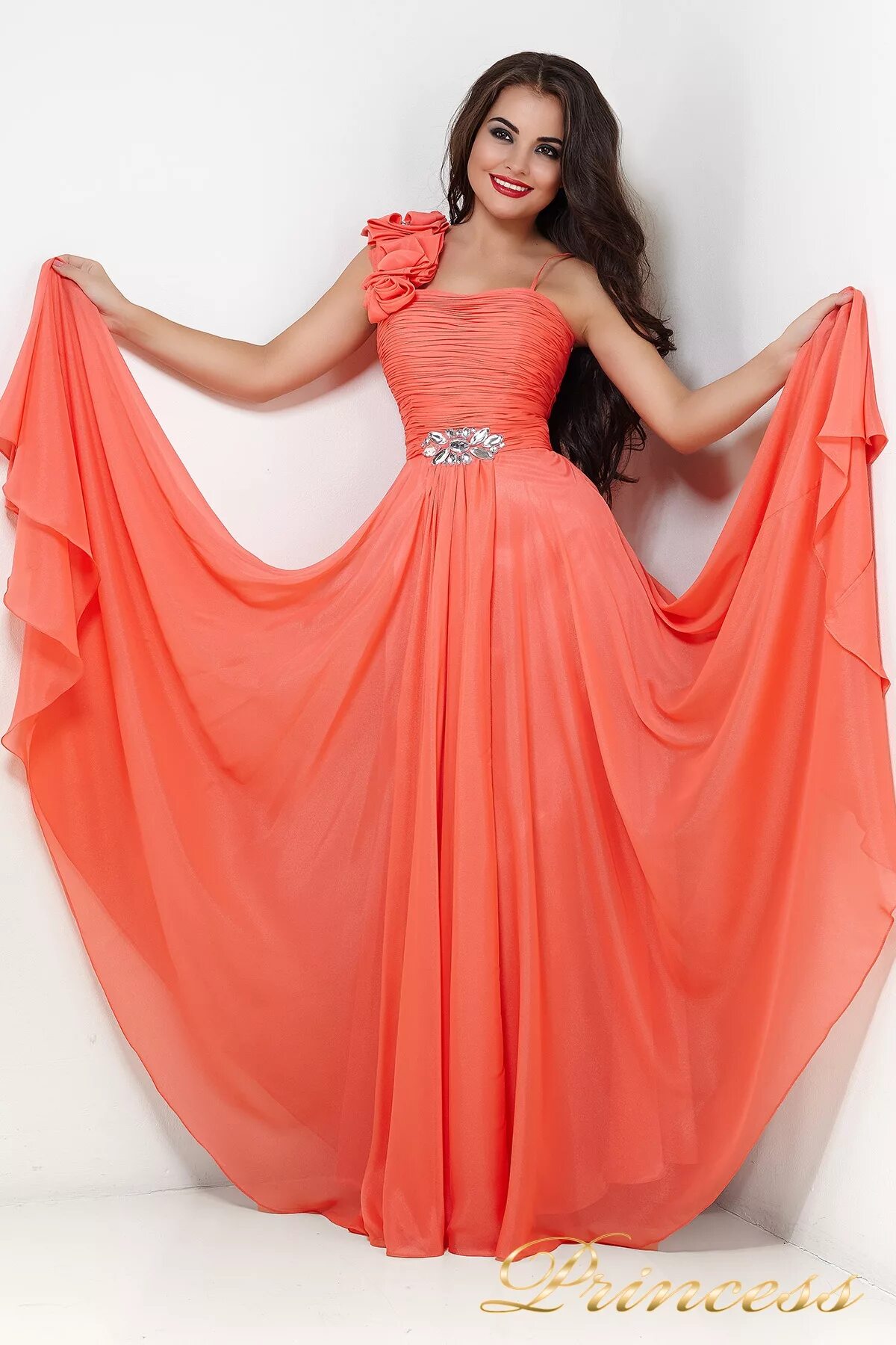 Платья фото омск Купить вечернее платье 131y кораллового цвета по цене 24500 руб. в Москве в инте