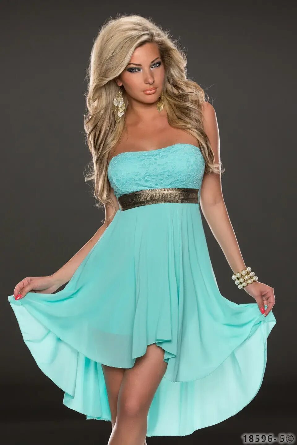 Платья фото онлайн Женское шифоновое платье без бретелек, повседневное, голубое, 5 цветов, ML18070 