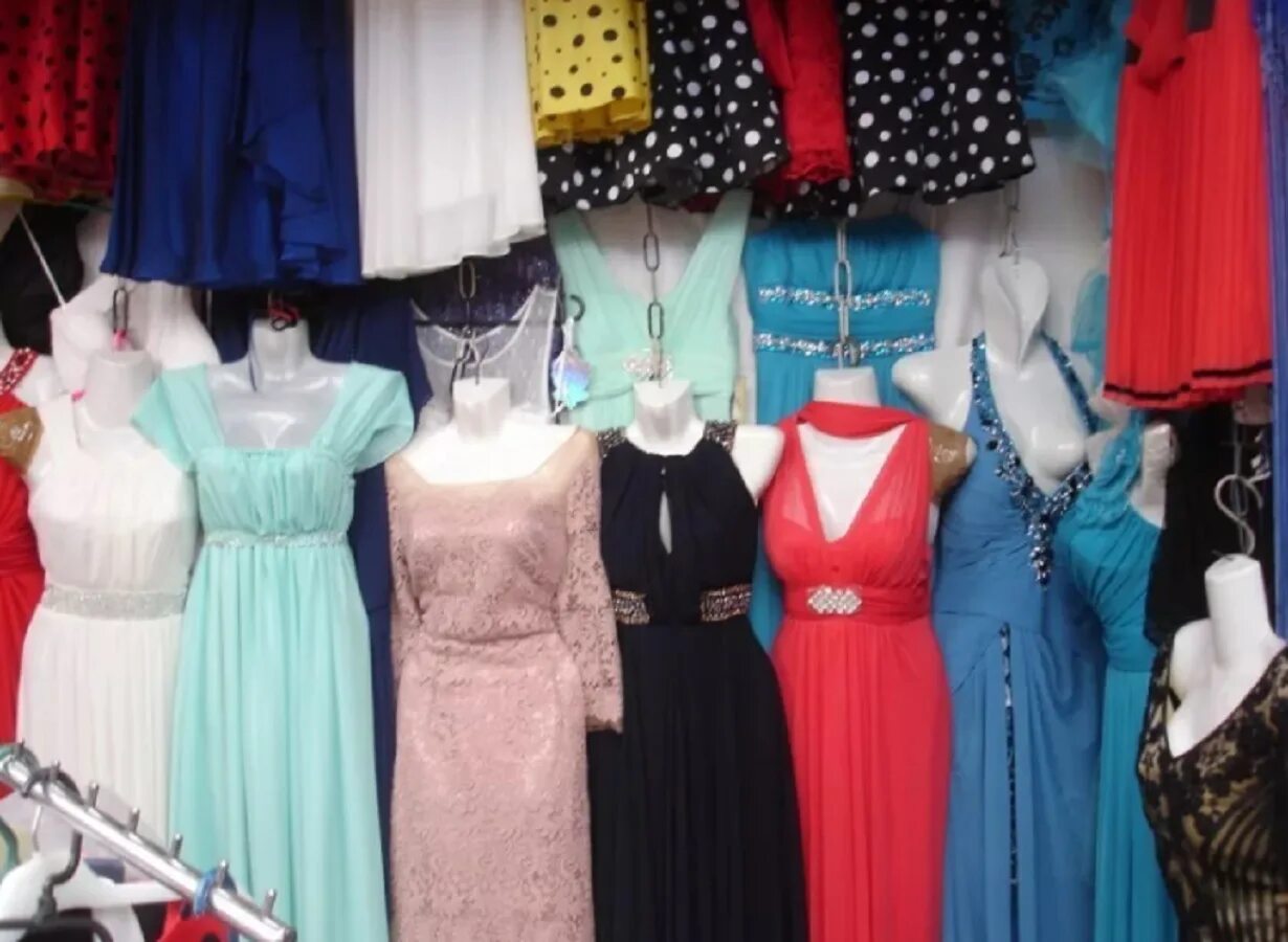 Платья фото женский магазин В России за год значительно подорожала одежда