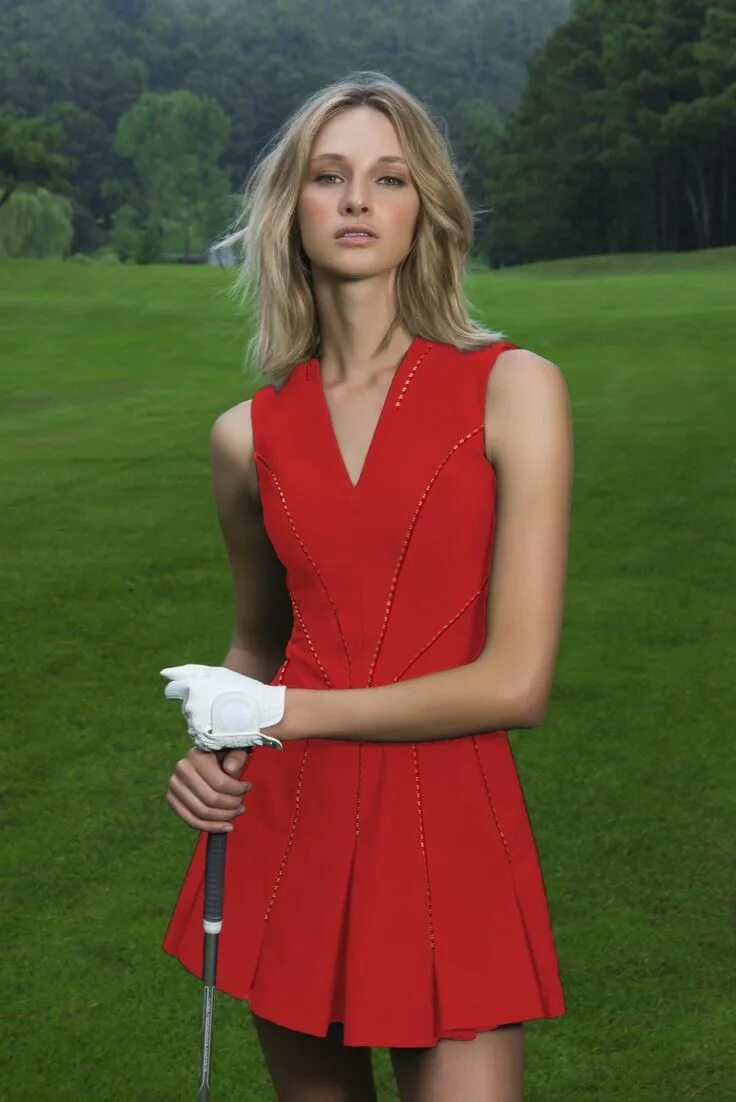 Платья гольф фото Celebrity Golf Dress I Women's Golf Apparel I TARZI SPORT Womens golf fashion, G