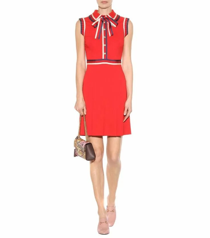 Платья гуччи фото GUCCI Sleeveless dress Clothes, Red sleeveless dress, Dresses