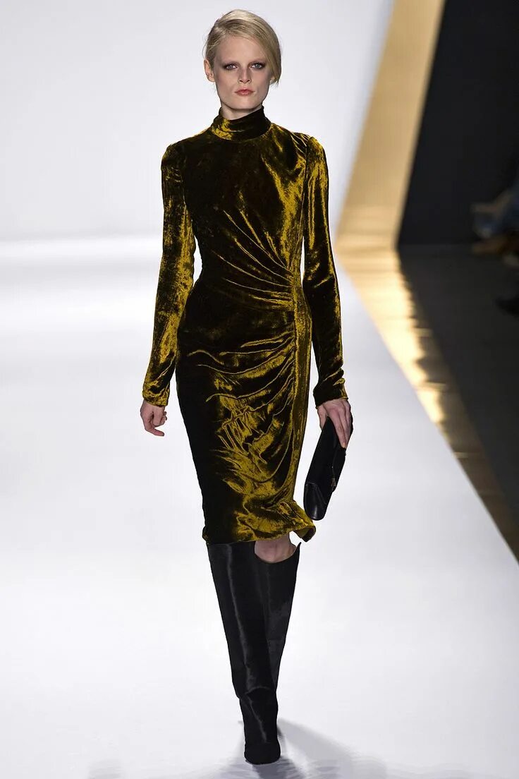 Платья из бархата фото Бархатные платья: длинные и короткие, черное, красное и синее, с рукавами Velvet