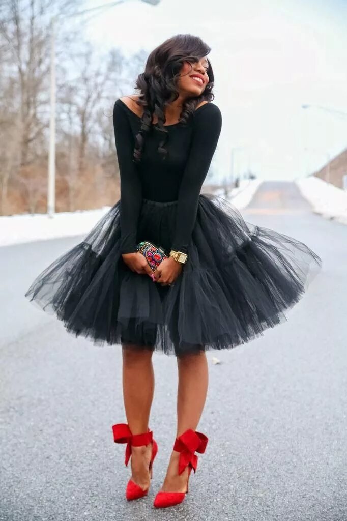 Платья из фатина фото jadore-fashion.com Tulle skirts outfit, Tulle skirt black, Black tulle skirt out