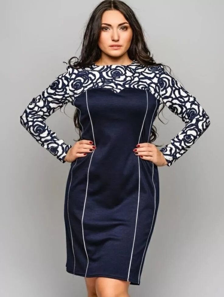 Платья из разной ткани фото Kleider in großen Größen: elegante Mode für mollige Damen Elegante mode, Kleidun