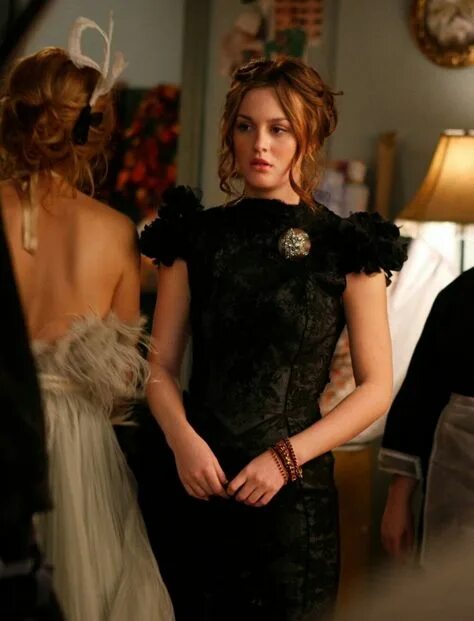 Платья из сериалов фото Стильные и модные образы Блэр Уолдорф