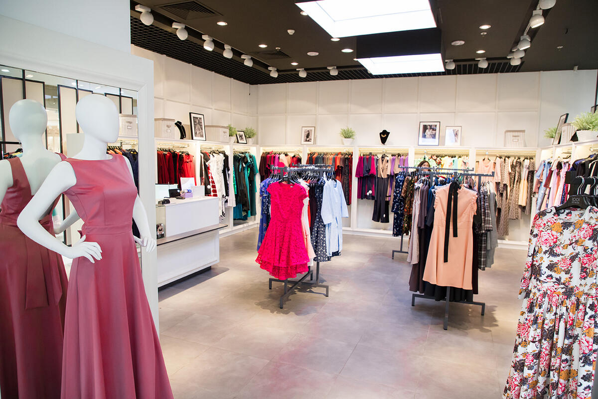 Платья киров магазины фото У жительницы Ярославля отобрали все платья - МК Ярославль