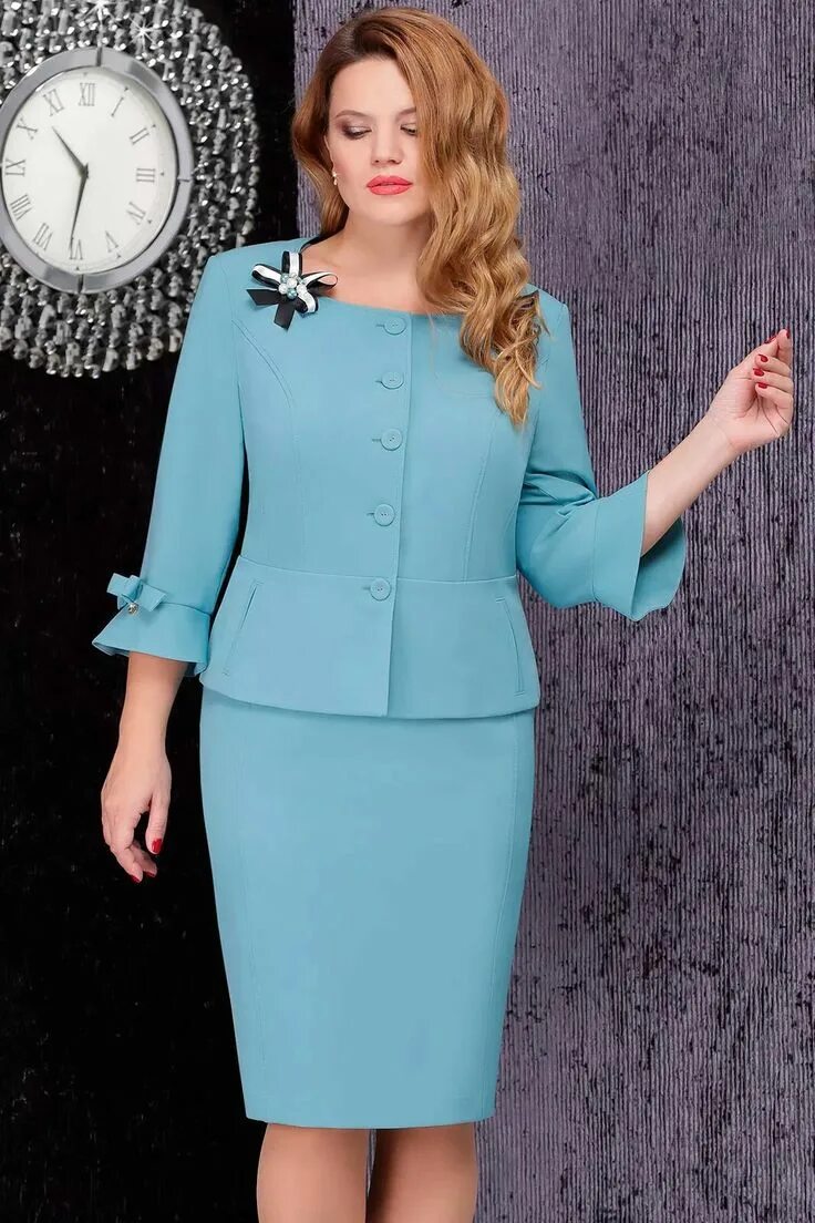 Платья костюмы фото Пин от пользователя Вероника на доске костюмы Стили платьев, Платья, Юбочный кос