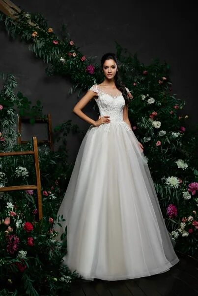 Платья краснодар фото Loraine. Фотография из альбома WHITE BLOSSOM COLLECTION - 22 из 73 ВКонтакте