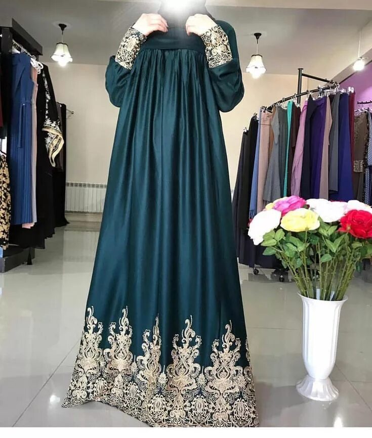 Платья махачкала фото Платье из штапель шелка с золотой вышивкой по подолу и на рукавах! Как вам? Цена