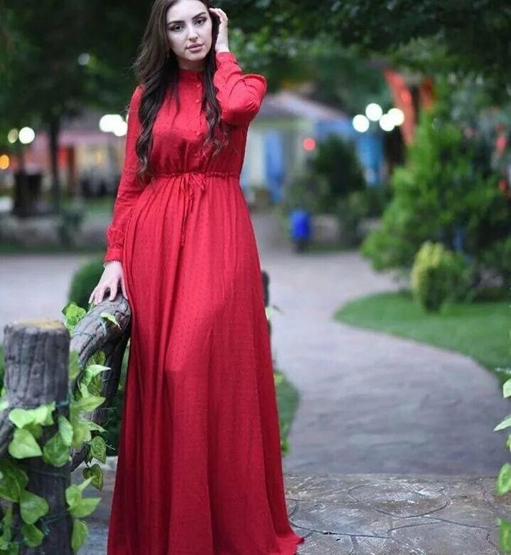 Платья махачкала фото Платье - купить в Махачкале, цена 2 000 руб., продано 7 октября 2019 - Платья и 