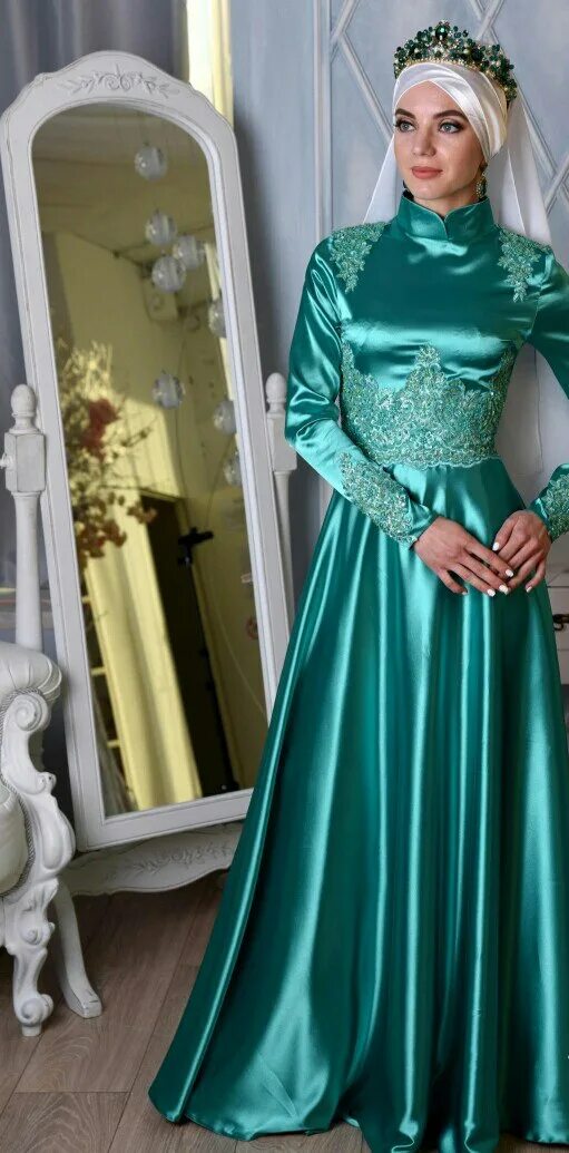 Платья на никах фото Прокат платьев никах: найдено 89 картинок