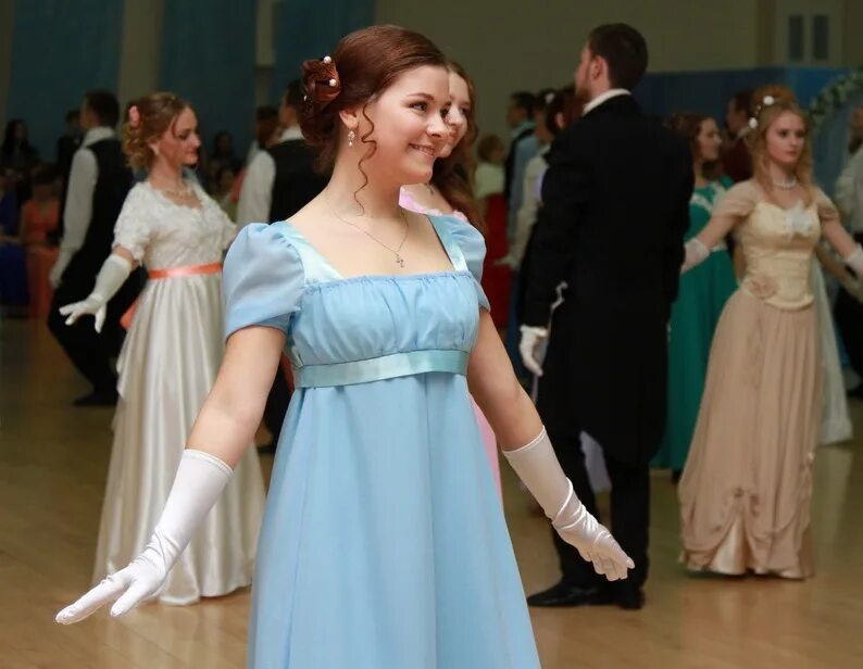 Платья на пушкинский бал фото Платья на пушкинский бал - журнал 13malyshok.ru