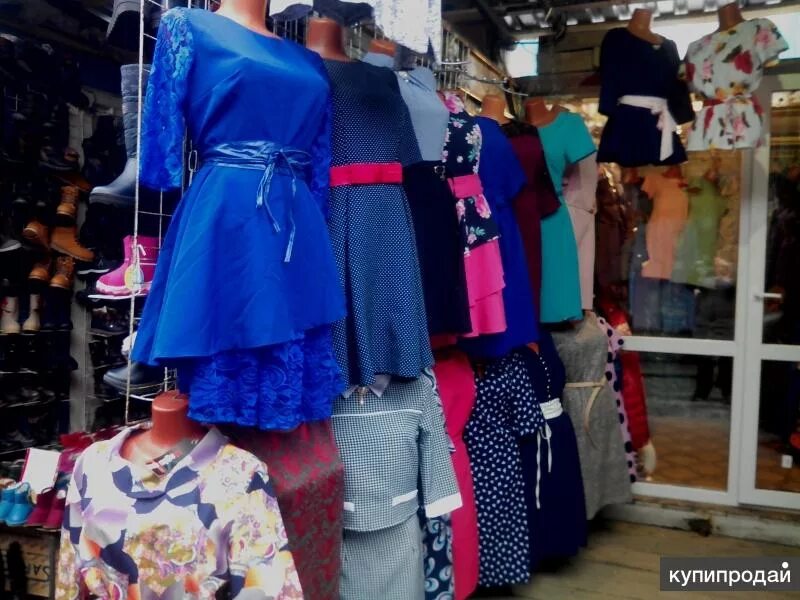 Платья на рынке фото Платья на праздник и повседневные в Ачинске