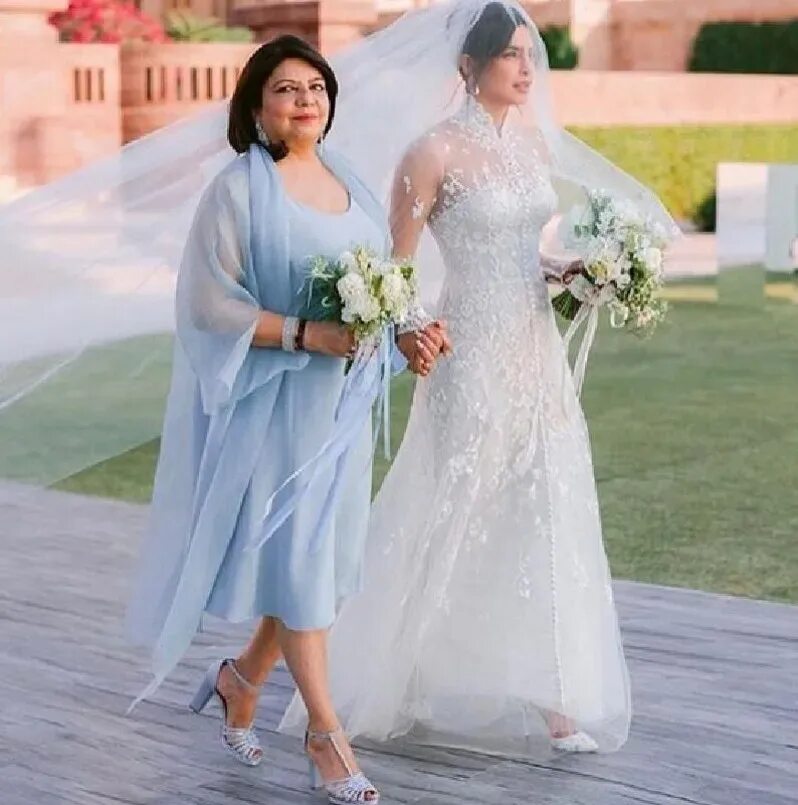 Платья на свадьбу дочери фото Чехол-барсетка MyPads Pettorale для BQ 5731L Magic S Black - купити за ціною 1,2