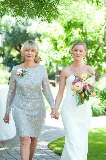 Платья на свадьбу дочери фото Healdsburg Country Garden Wedding by Christina Richards Photography Mother of th