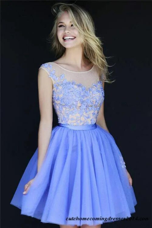 Платья на выпускной 2024 11 класс фото Beautiful lilac purple dress by Sherri Hill. Tutu and poofy at the bottom, while