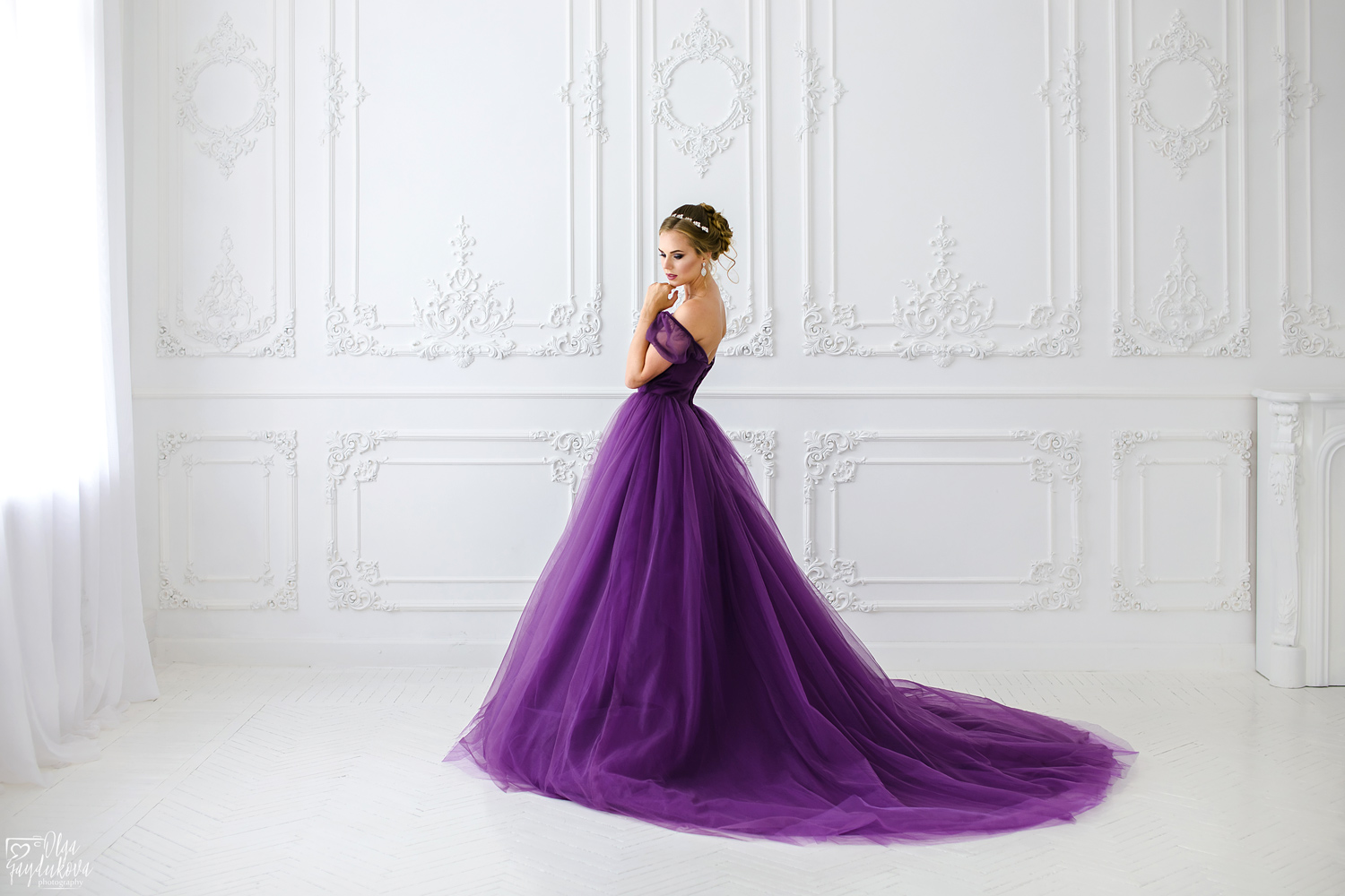 Платья напрокат краснодар фото и цены Студия проката платьев в Краснодаре History Dress