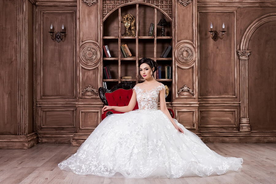 Платья напрокат краснодар фото и цены Свадебное платье прокат москва - 97 фото