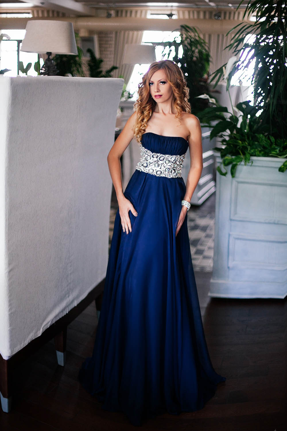 Платья напрокат краснодар фото и цены Платье в прокат Краснодар Dark Blue Luxury Jovani 6916 Evening Dress