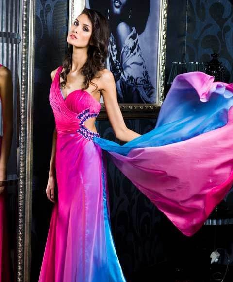 Платья напрокат пермь фото цена 13900. Фотография из альбома Эксклюзивные платья - 34 из 37 ВКонтакте