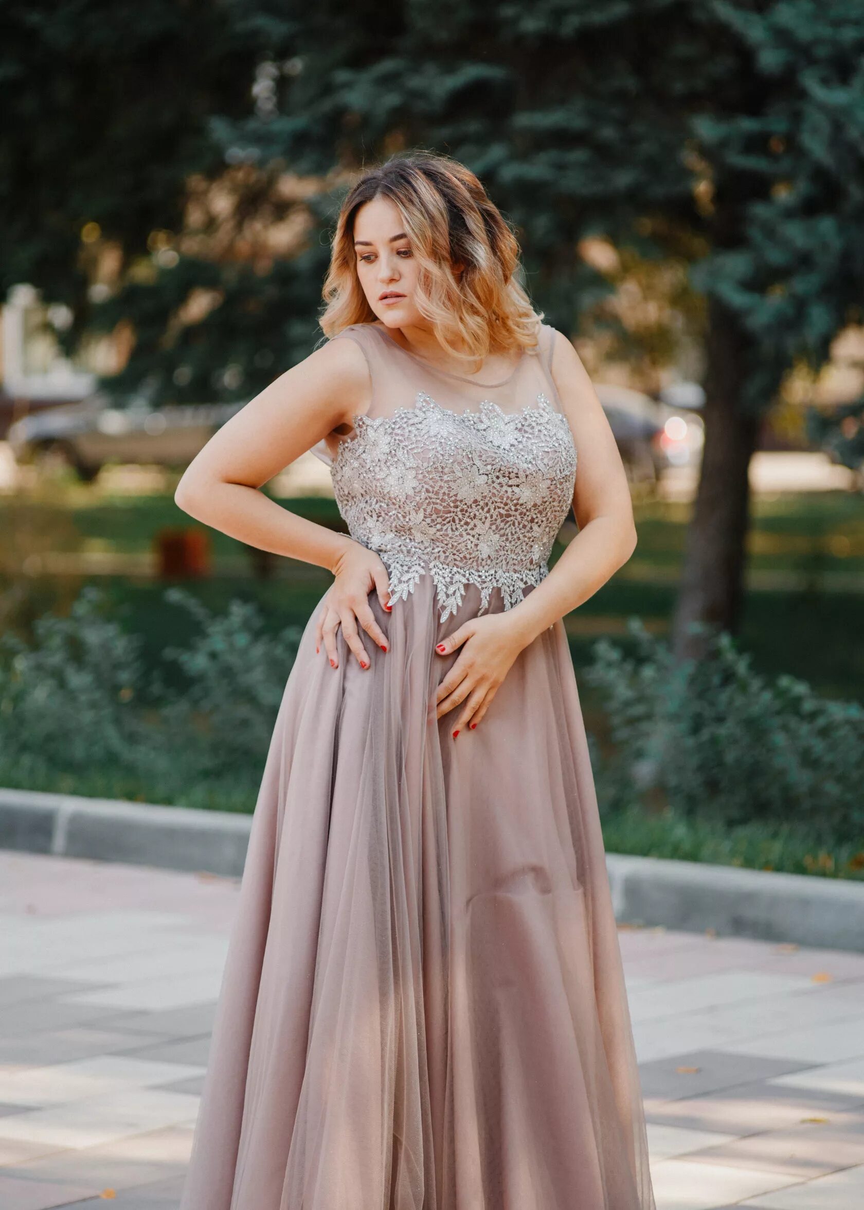 Платья напрокат ульяновск цены и фото Вечерние платья больших размеров в УЛЬЯНОВСКЕ: напрокат или купить - недорого!