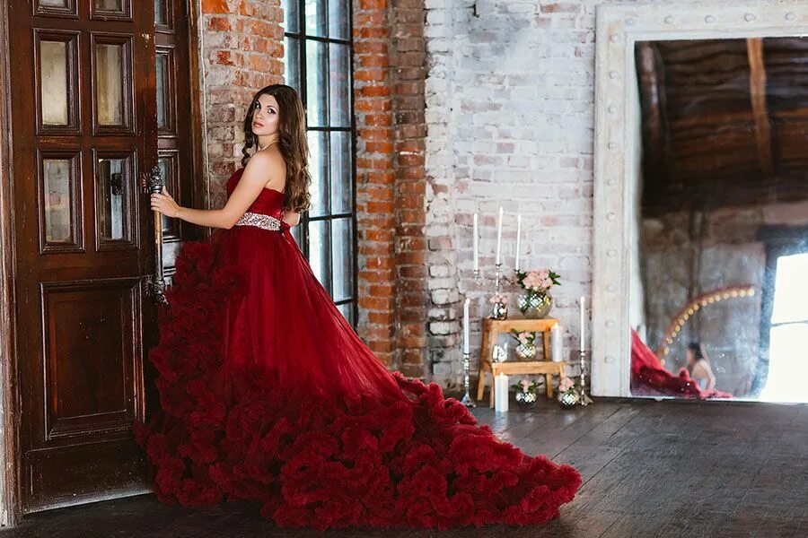 Платья напрокат волгоград цена и фото Bordeaux Cloud Discount Платья, Бальные длинные платья, Официальное платье