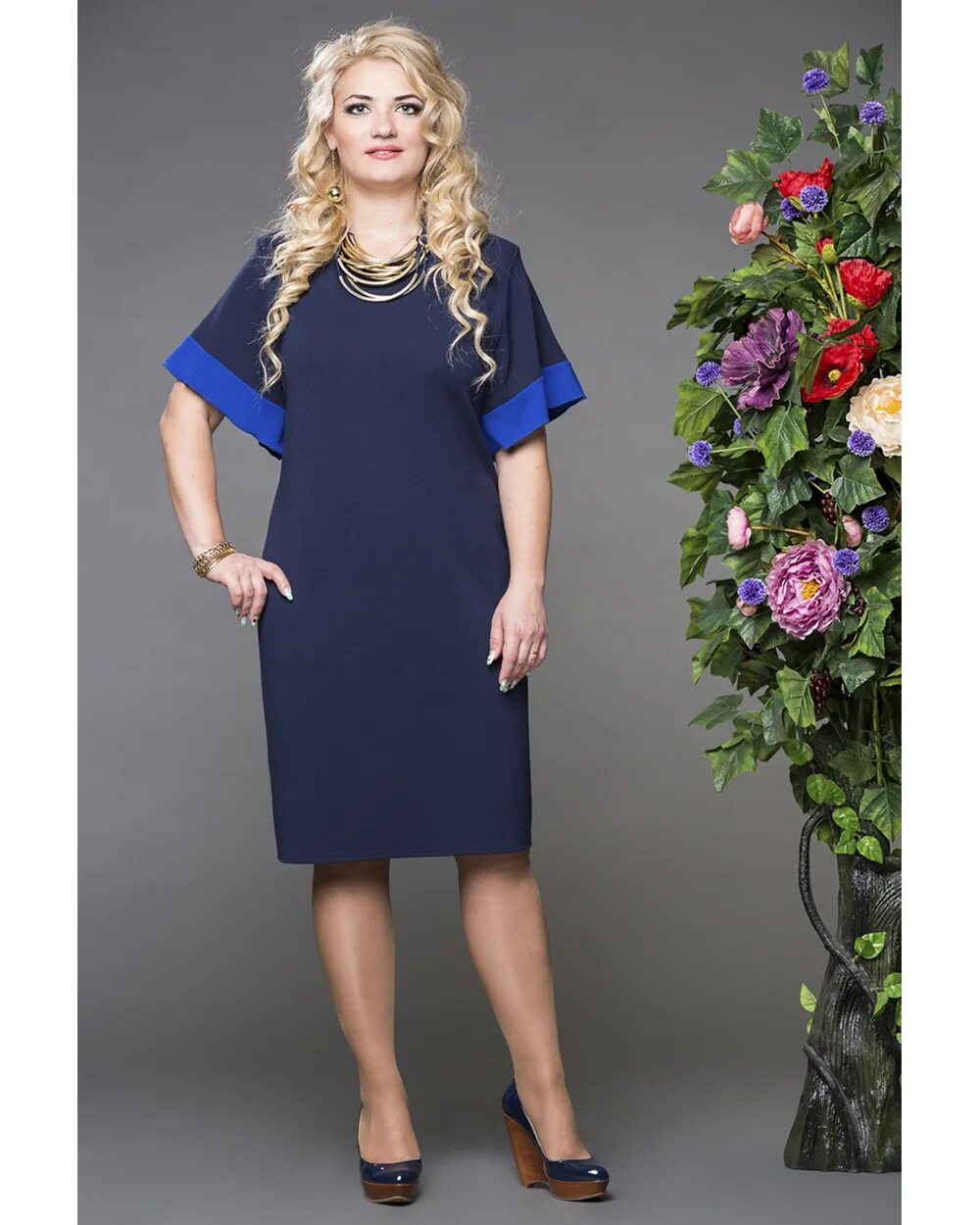 Платья недорого цена и фото Платье "Пандора" синего цвета - купить в Москве оптом недорого Пандора синего цв