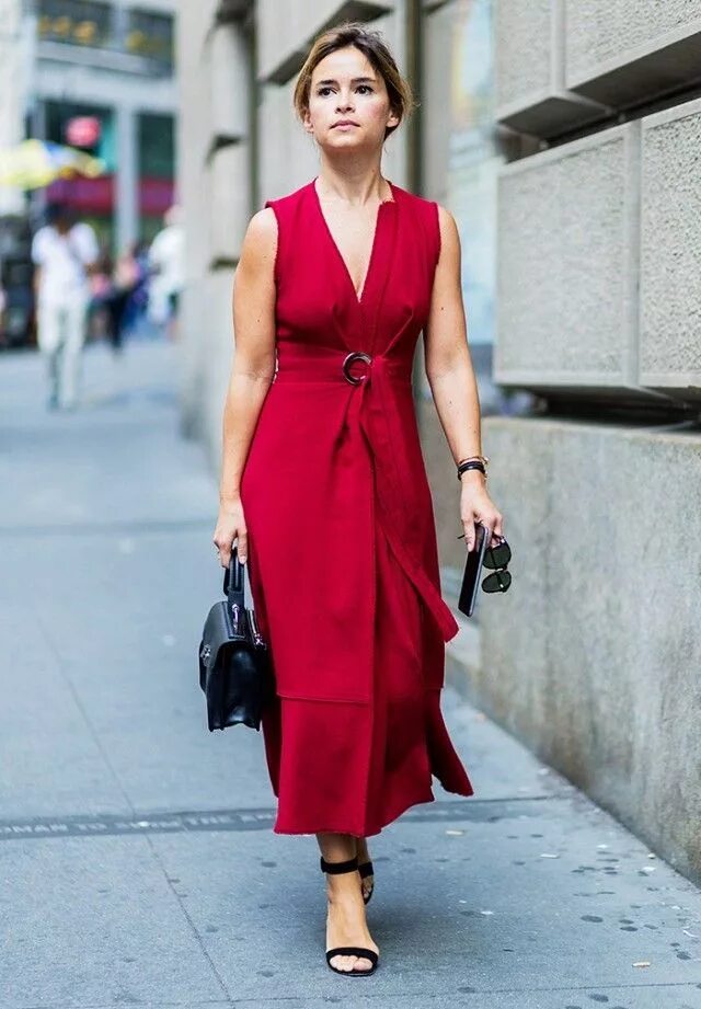 Платья невысокого роста фото Pin on Мирослава Дума Fashion, Outfits, Ladies dress design