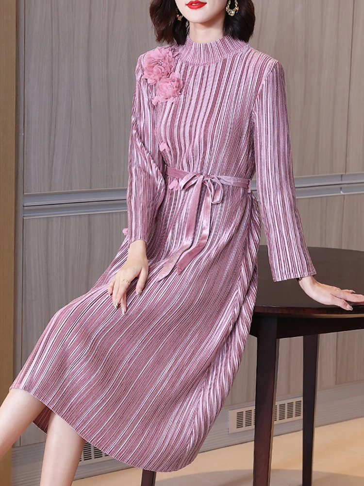 Платья осень 2024 фото 2022 осеннее бархатное платье миди для женщин с длинным рукавом Красный Розовый 