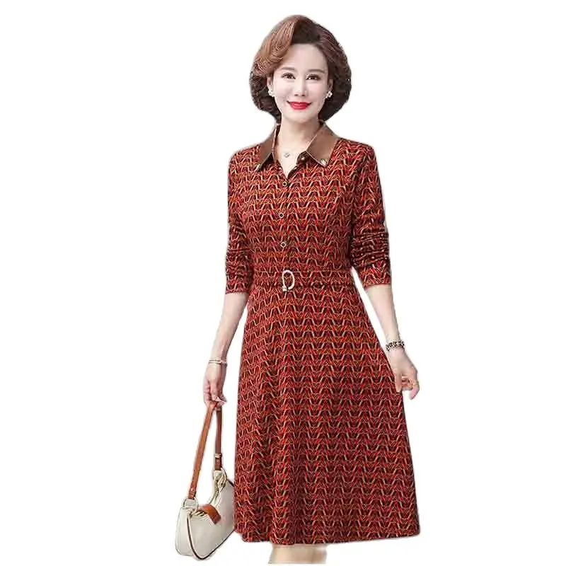 Платья осень 2024 фото Женское весенне-осеннее платье среднего возраста с длинным рукавом и цветочным п