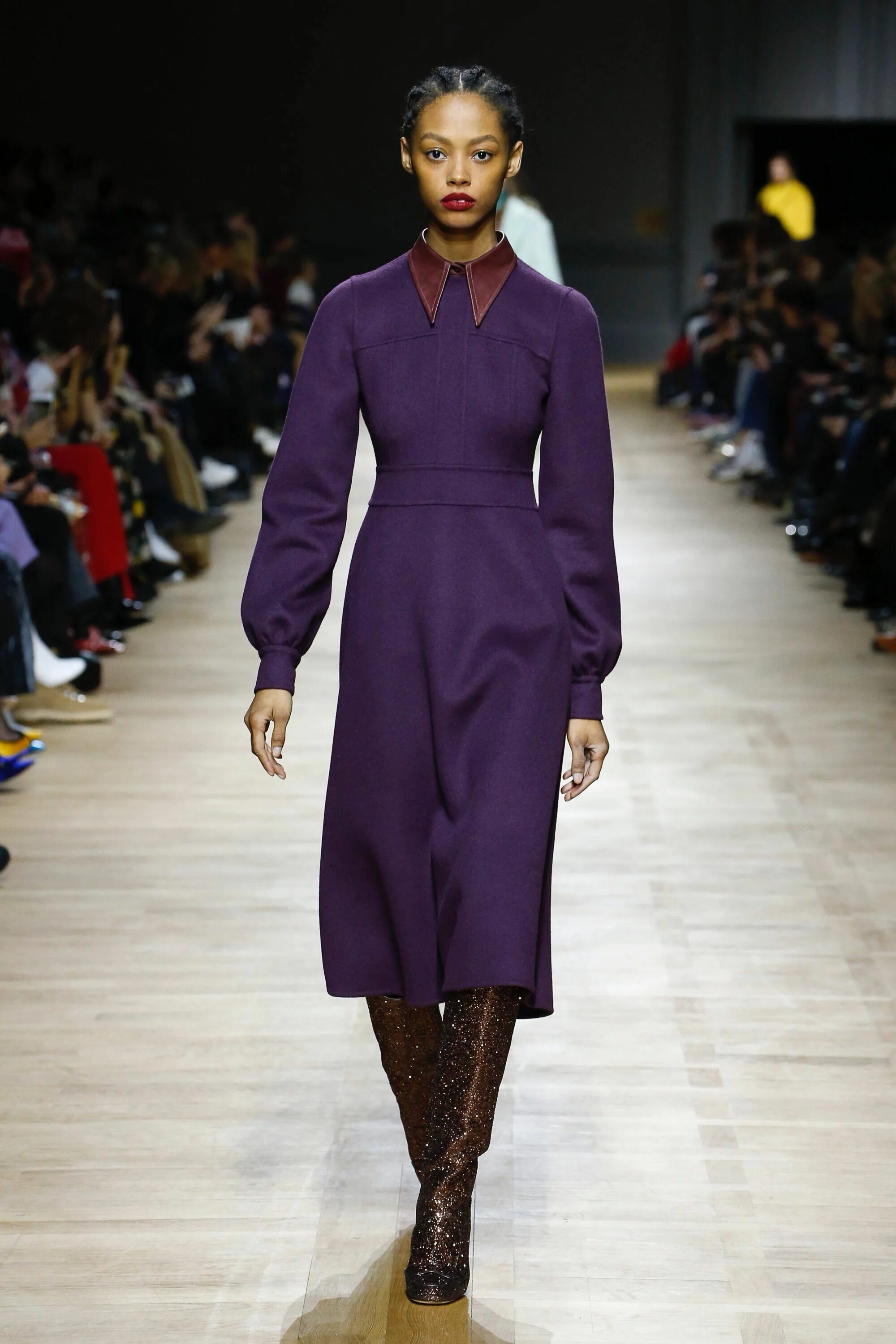 Платья осень зима фото Rochas Fall 2018 Ready-to-Wear Fashion Show Collection Color trends fashion, Fas