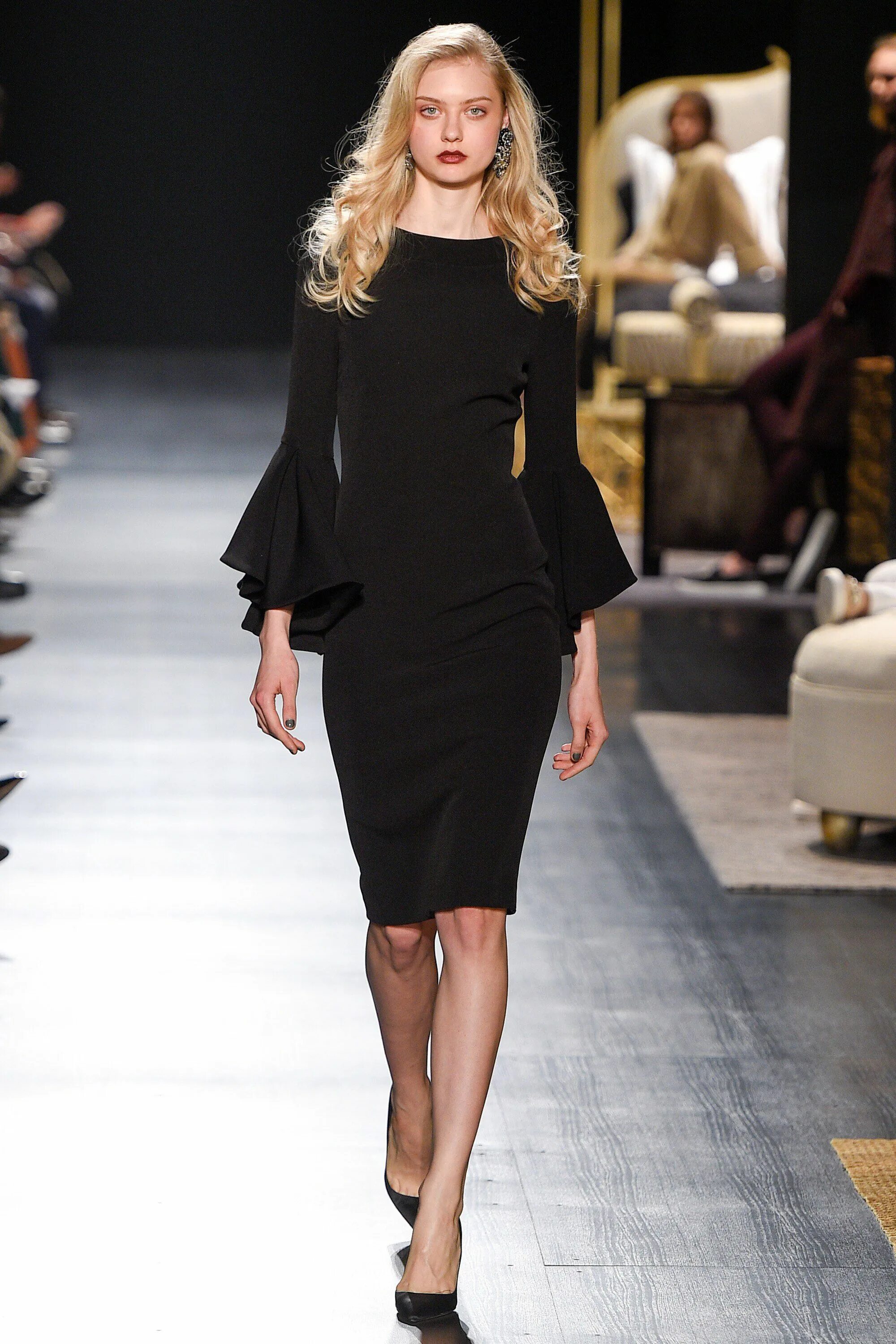 Платья осень зима фото Badgley Mischka Fashion, Black dress, Fashion week