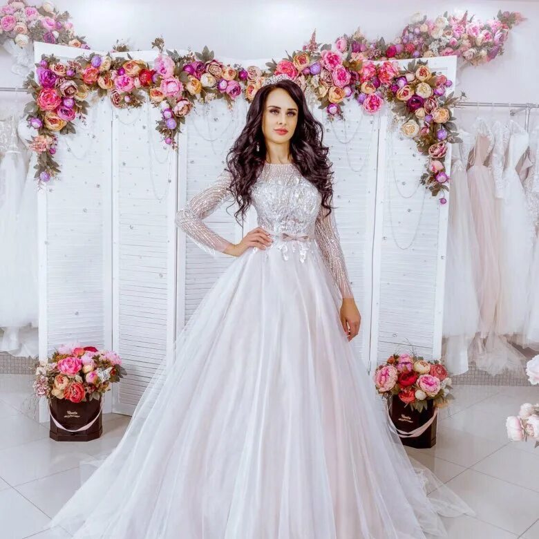 Платья пенза фото цены Свадебное платье - купить в Пензе, цена 20 000 руб., продано 21 декабря 2020 - П