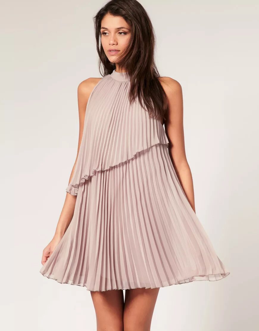 Платья плиссе фото Плиссированное платье - модный тренд 2023