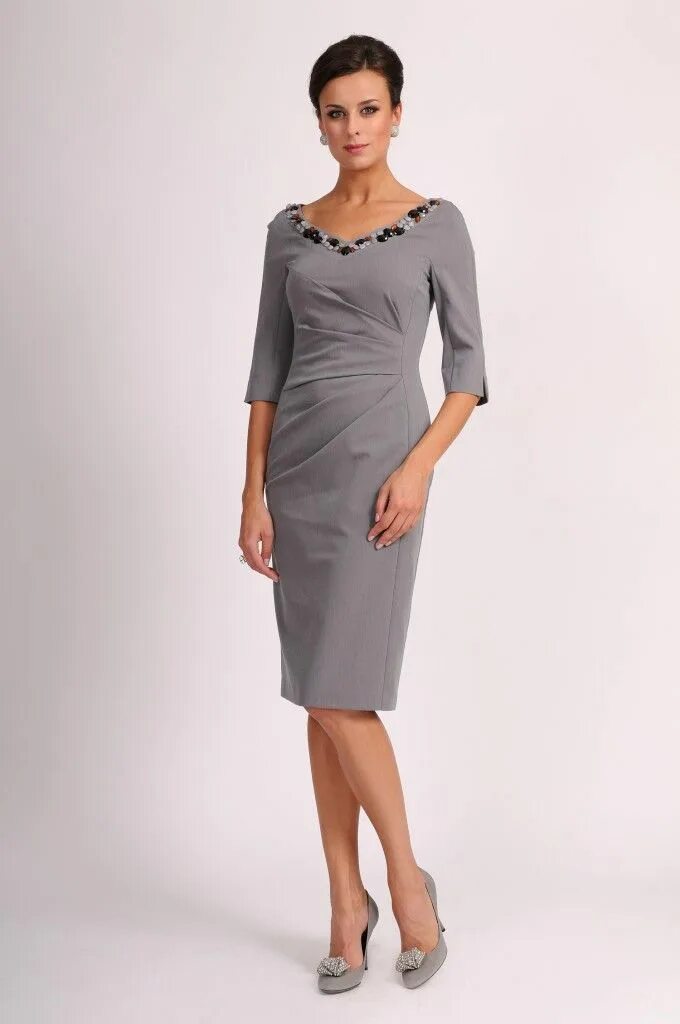 Платья после 40 фото seroe-plate-680x1024 Dresses for work, Fashion, Outfits