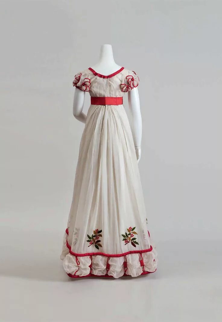 Платья пушкинской эпохи фото Victorian in a Past Life, fripperiesandfobs