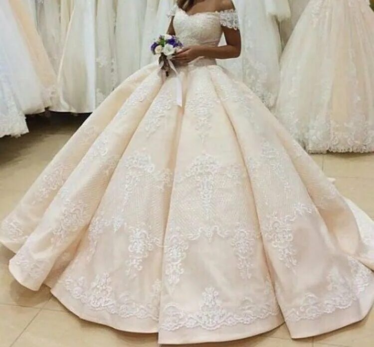 Платья пятигорск фото и цены Платье свадебное - купить в Изобильном, цена 28 000 руб., продано 1 августа 2018