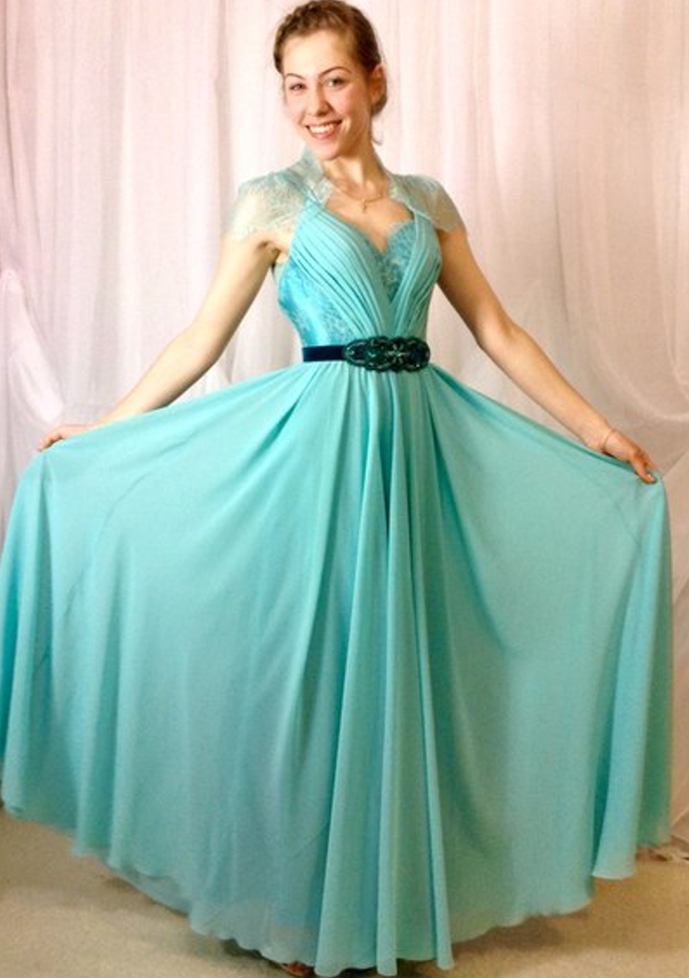 Платья ростов фото Вечерние платья ручной работы.Ростов-на-Дону.Хлопонина Светлана. Вечерние платья