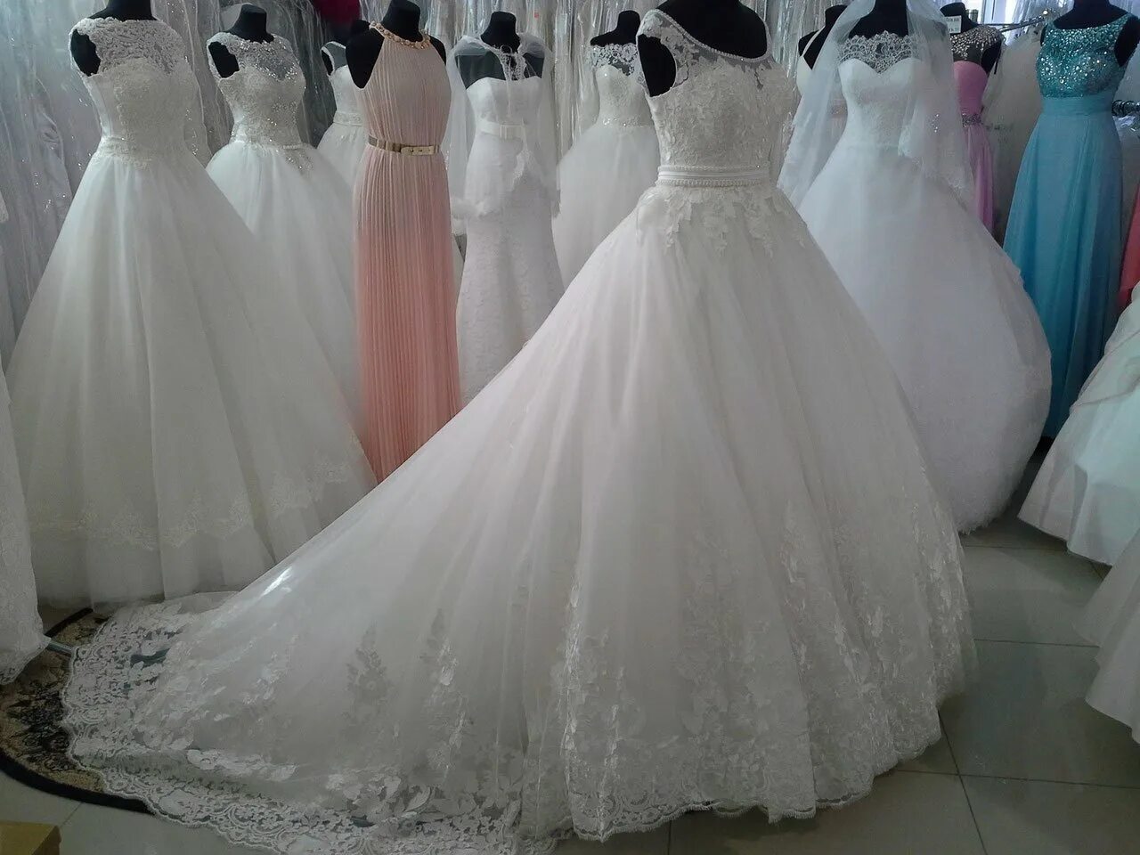 Платья ростов на дону цены фото Картинки СВАДЕБНЫЕ ПЛАТЬЯ САЛОН РОСТОВ