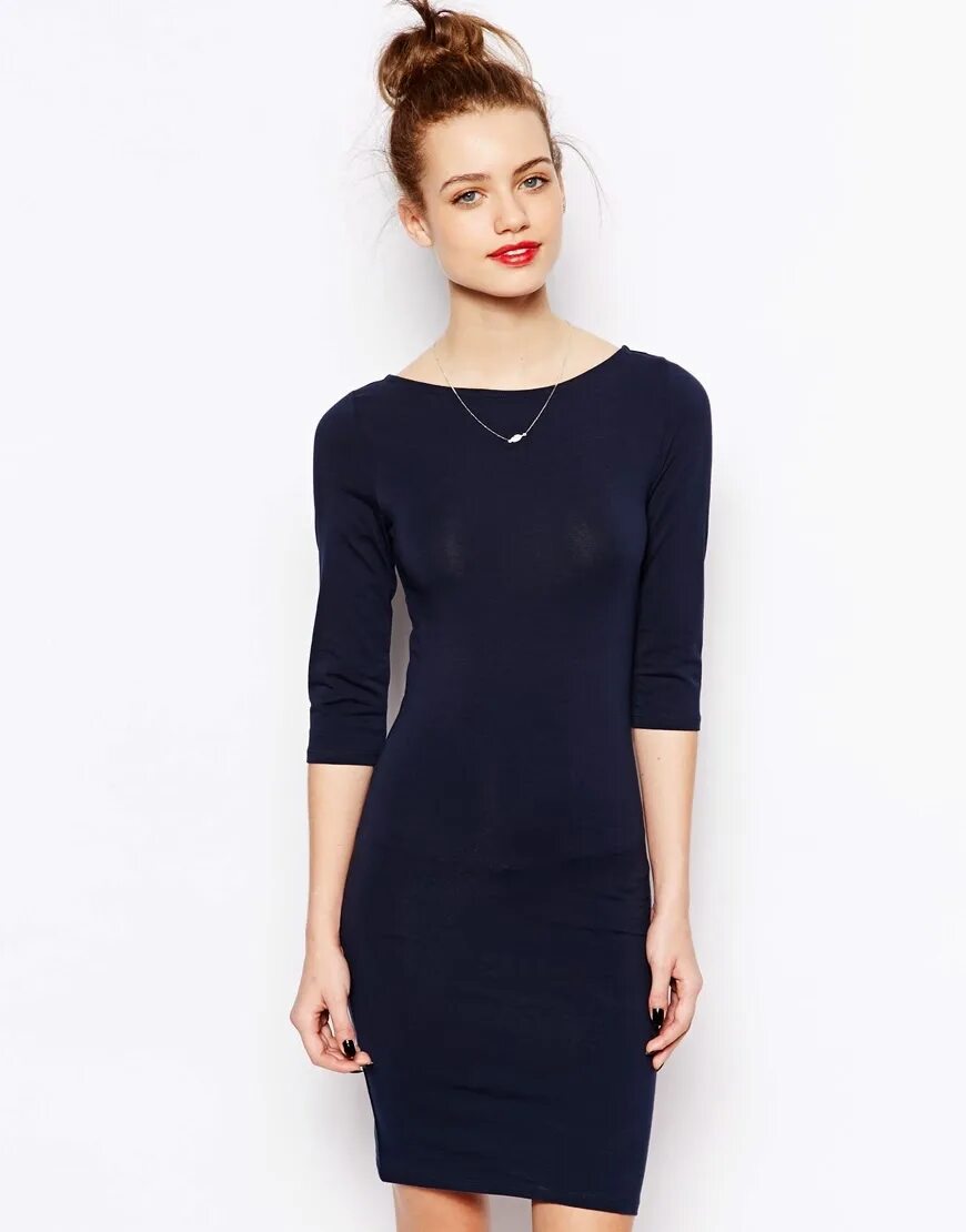 Платья с круглым вырезом фото Черное платье с круглым вырезом: найдено 89 изображений