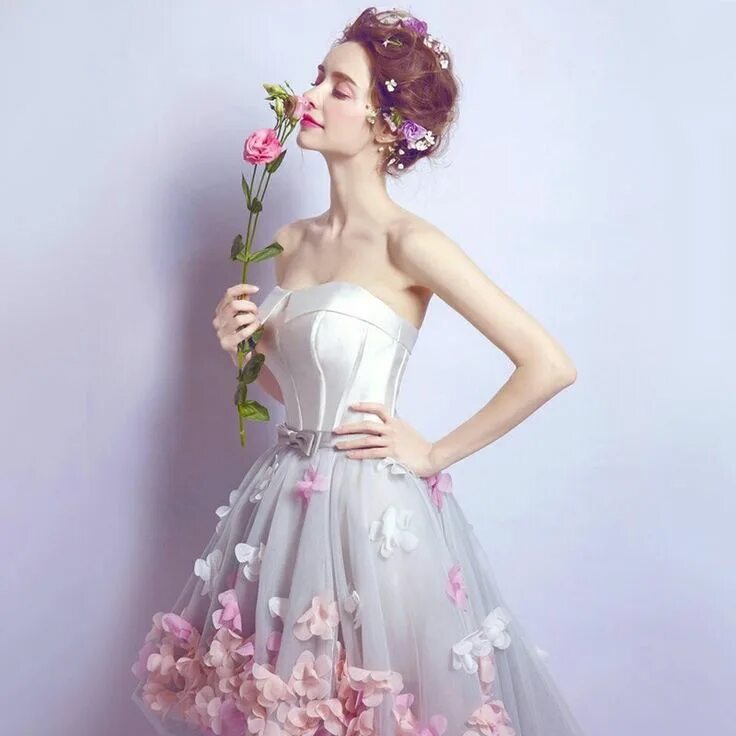Платья с цветами фото Pin on Dresses and Elegant clothes Cute formal dresses, Evening dresses, White e