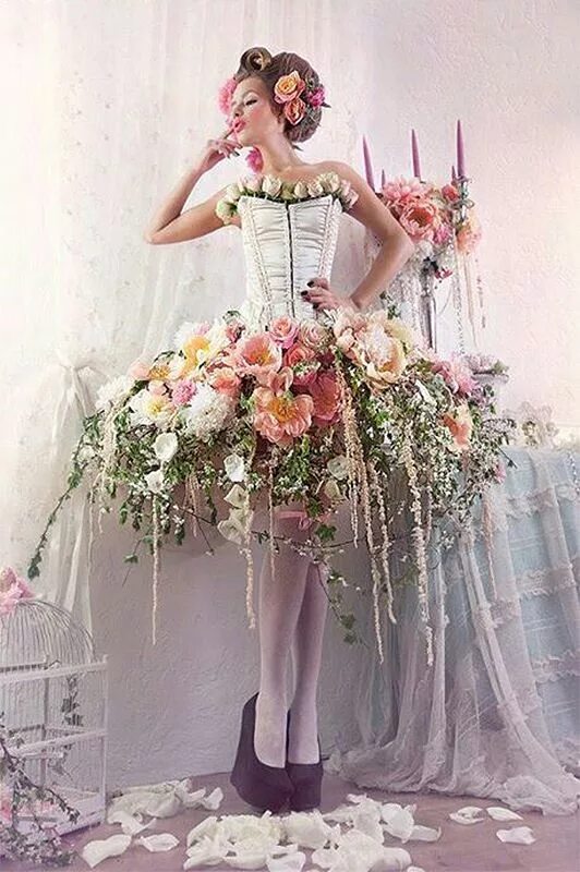 Платья с цветами фото Pin on hair