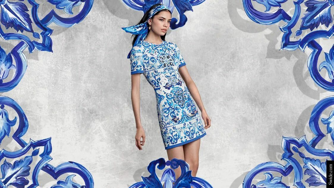 Платья с узорами фото the Dolce&Gabbana Pre-Fall 2015-16 blue and white majolica print is your ticket 
