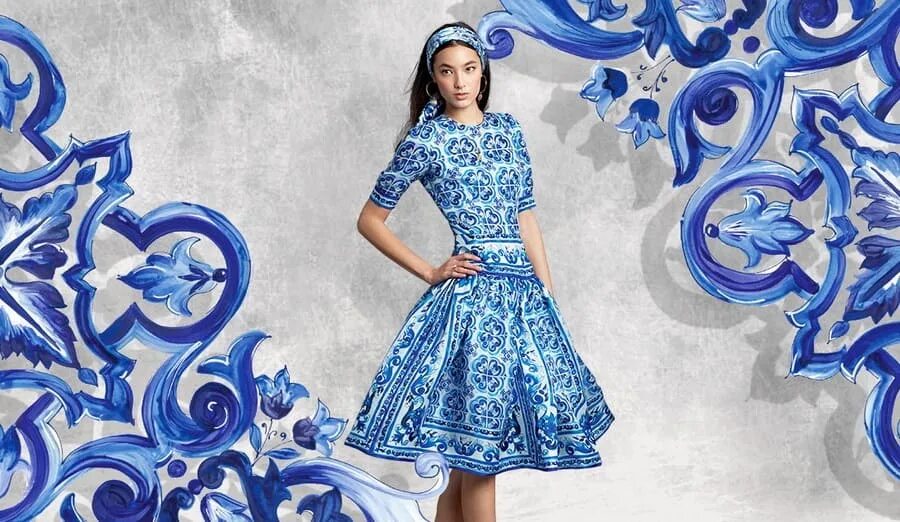 Платья с узорами фото Гжель как модный принт - Нижегородский сувенир