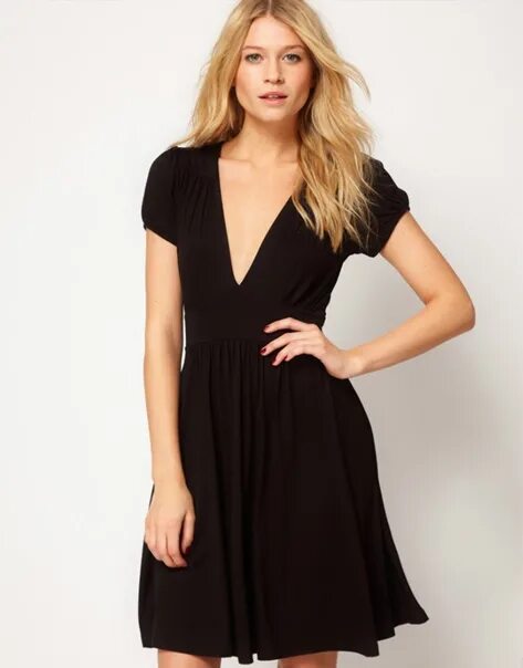 Платья с v вырезом фото Цена: 1800. Фотография из альбома Платья - 26 из 80 ВКонтакте